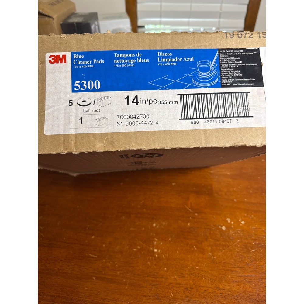 3M Blue Cleaner Pads 14in 5300 Blue Scrubbing Floor Pads 5-Pack‎ NEW